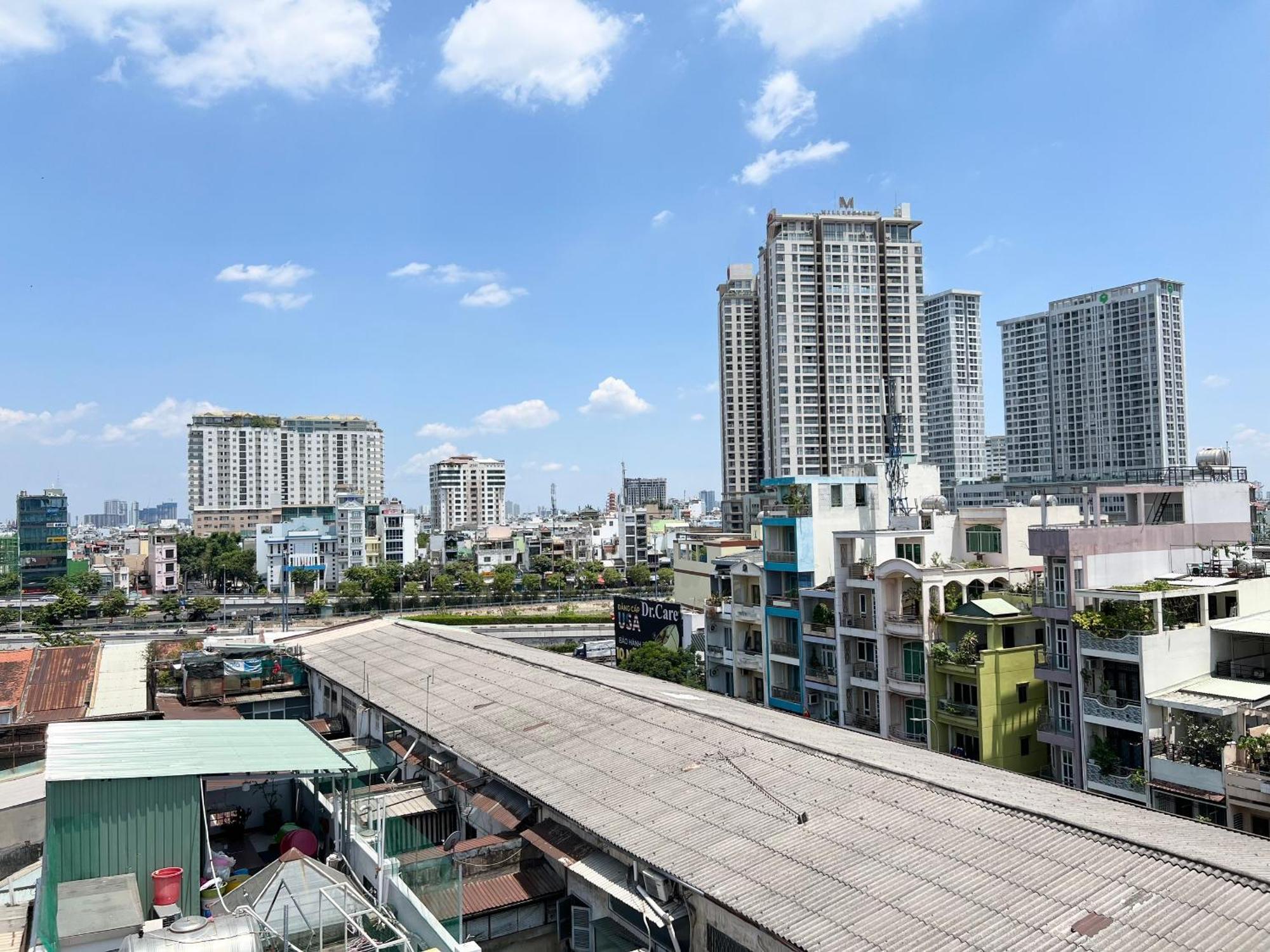 Home Away Ky Con - Serviced Apartment Хошимин Екстериор снимка